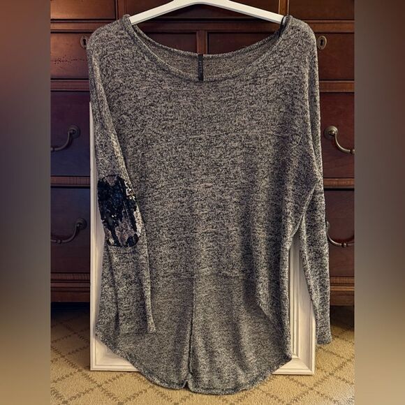 Yetts Los Angeles gray tunic with sequin elbow patches S - Picture 1 of 15
